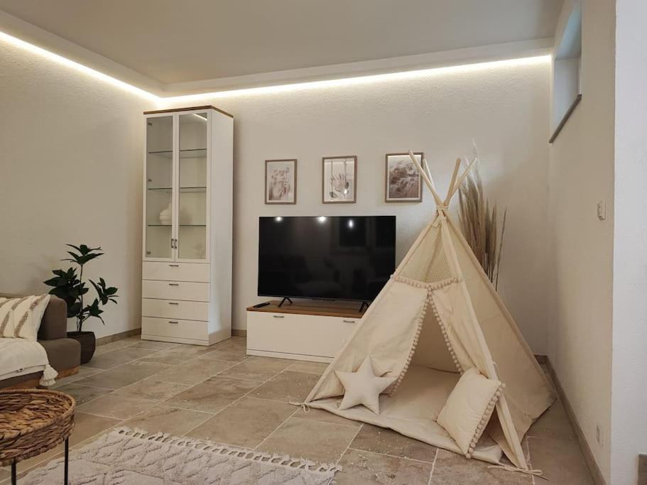 -Stadthaus Ida- Mit Grosser Dachterasse, Am Schlosspark, Luftkurort Kisslegg, Boxspringbetten, Kaffeevollautomat, Smarttv, Familienfreundlich, Grosszuegig, Zentral Exterior foto
